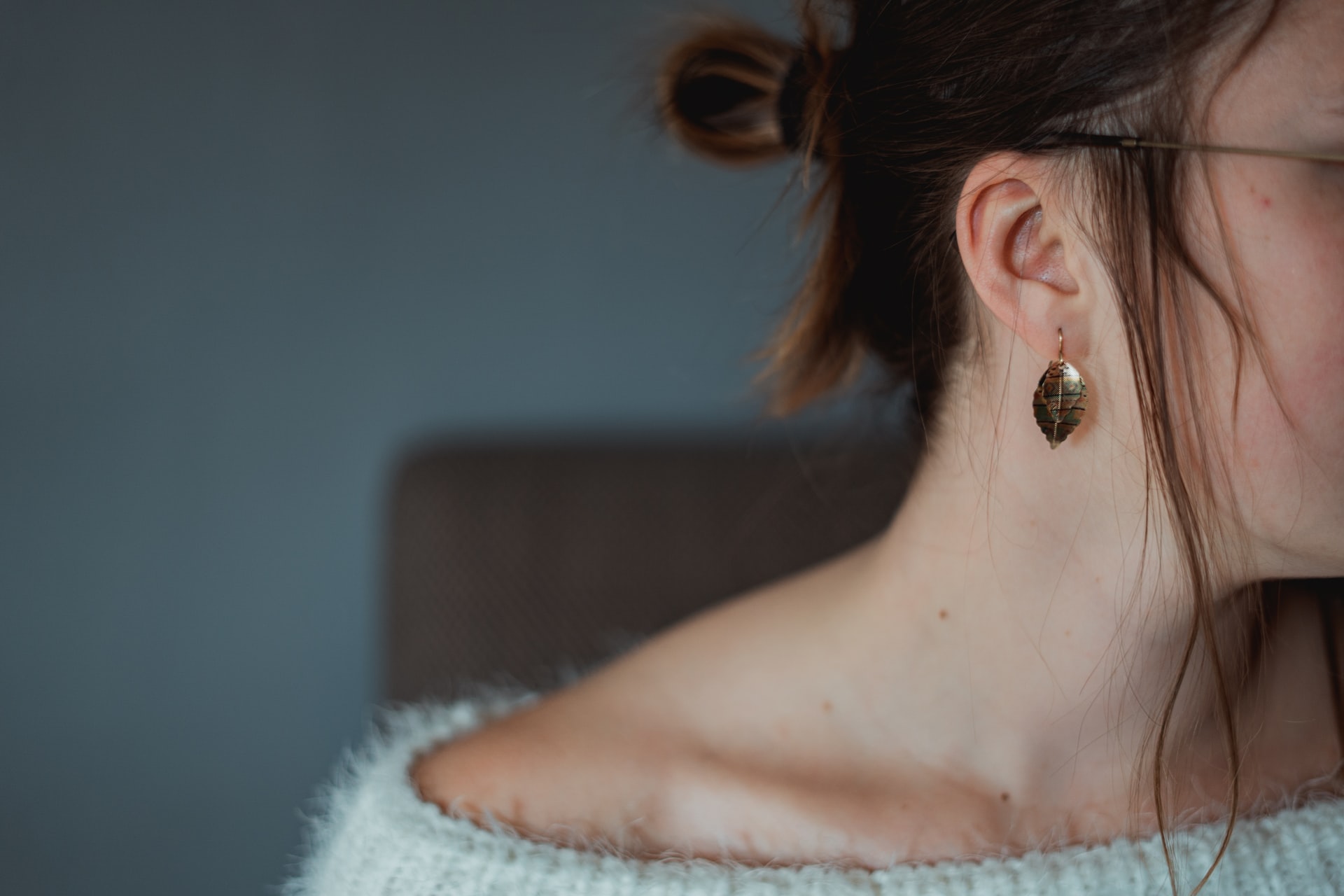 How Long After Ear Piercing Can I Change Earrings? Charas Scientific