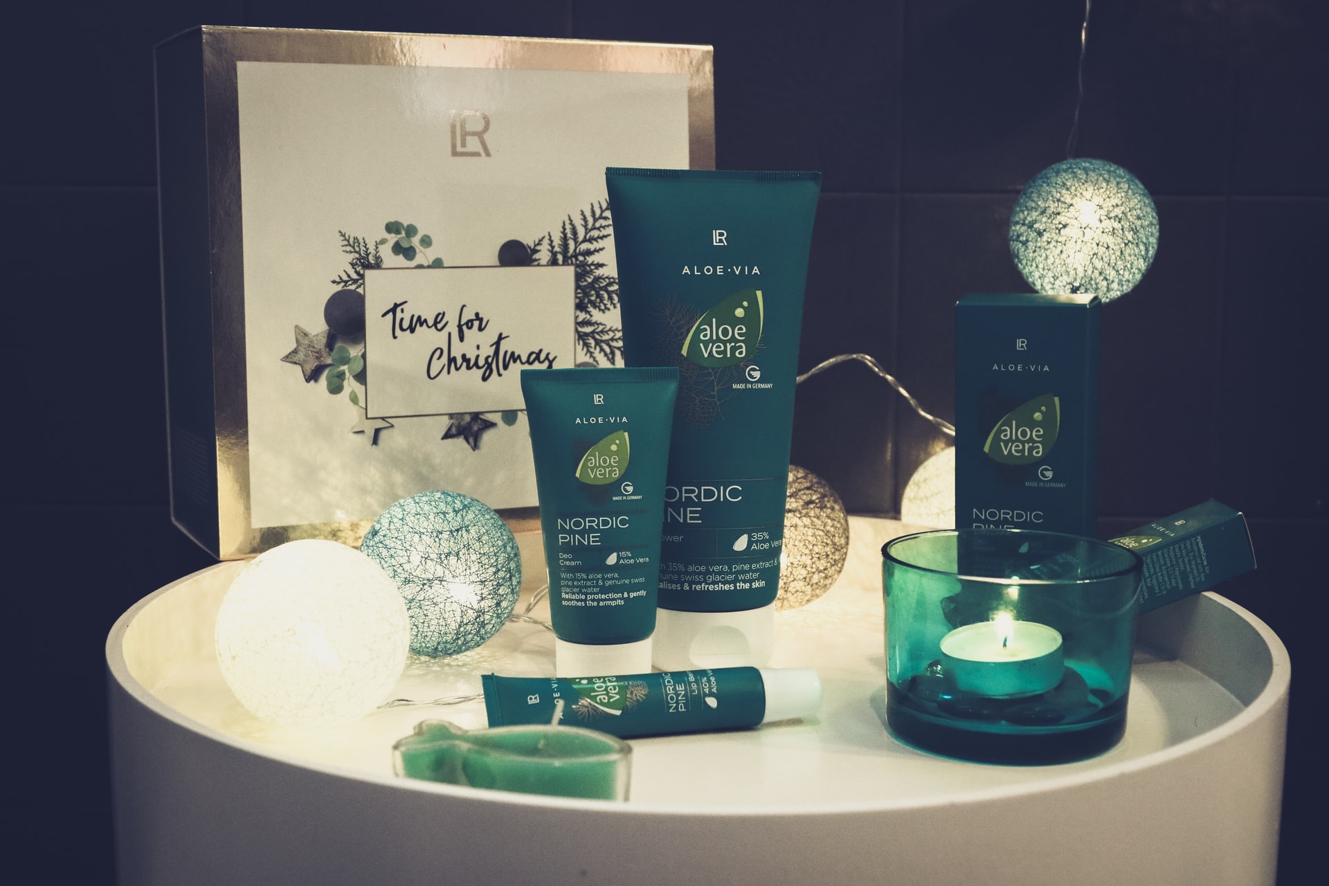 When To Use Aloe Vera Gel In Your Skincare Routine Charas Scientific