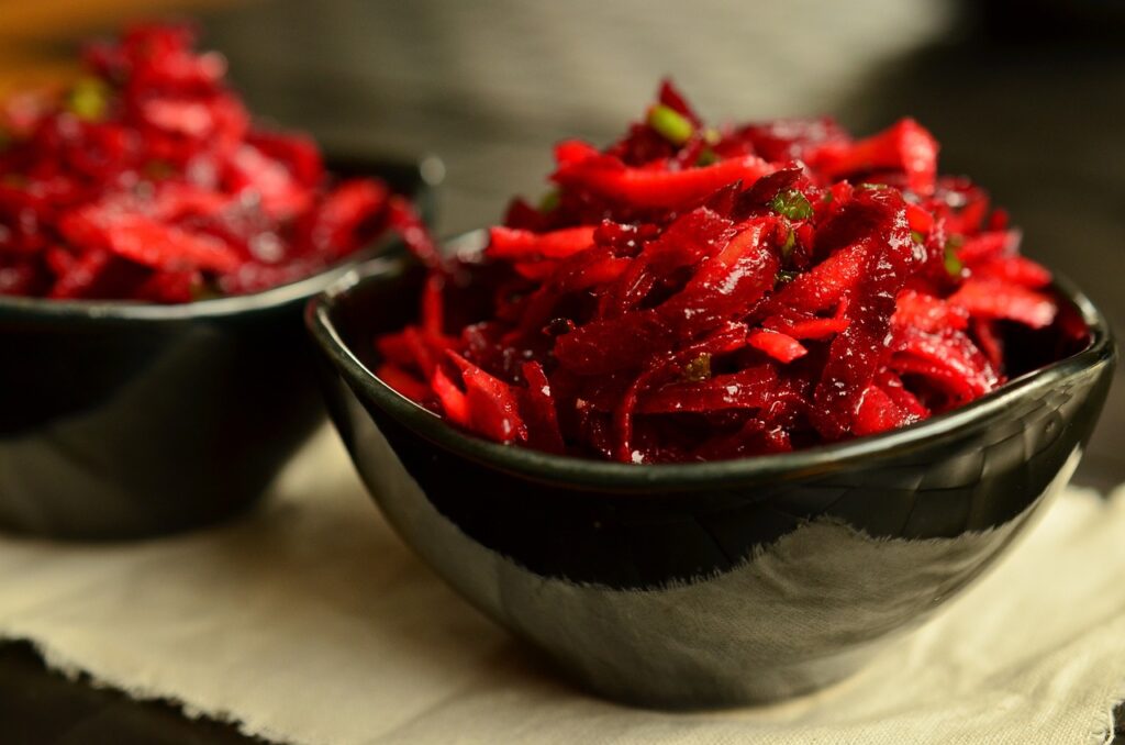 Can You Eat Beetroot Raw? 4 beetroot g891aca769 1280
