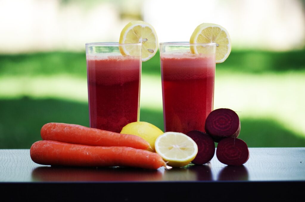 Beetroot Juice Side Effects 3 smoothie g16429bb4d 1280